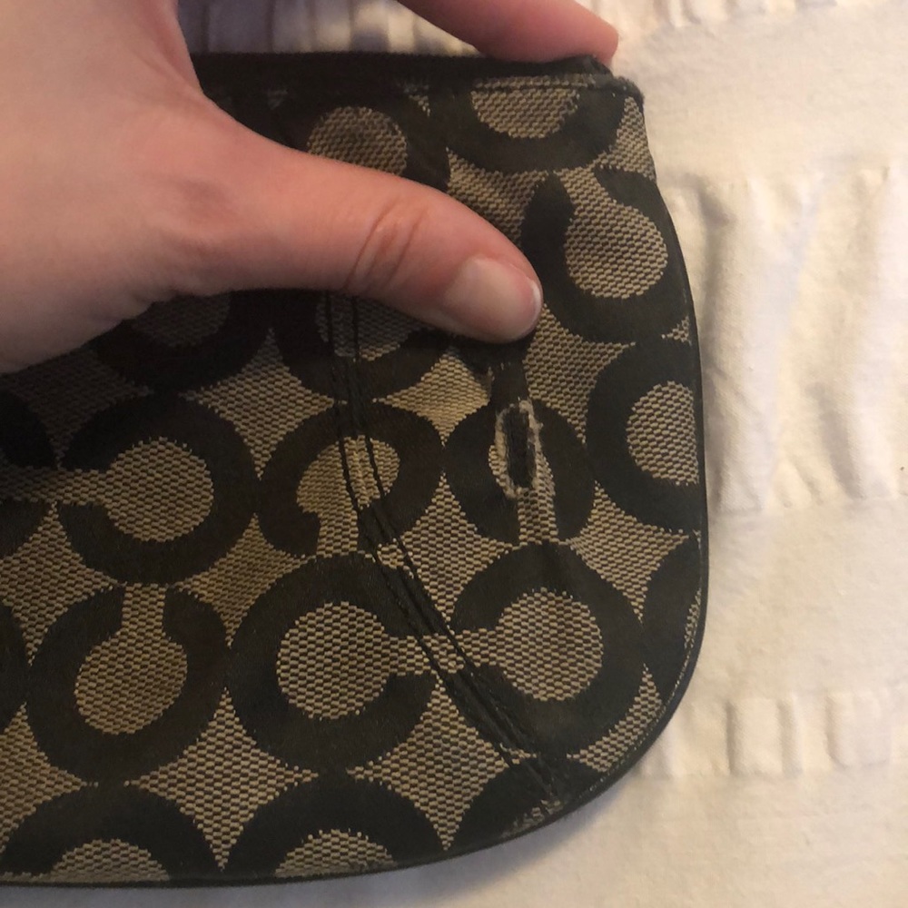 Coach Wristlet - Picture 5 of 5